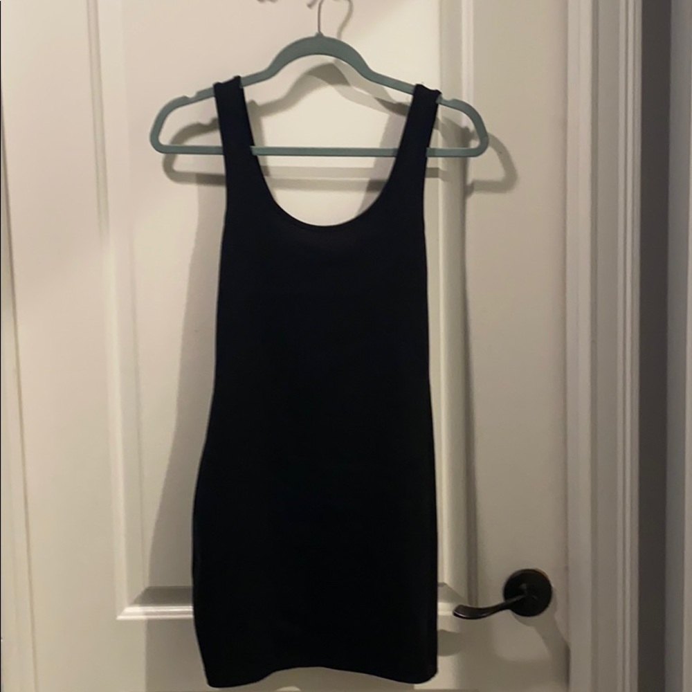 Fashion Nova Body Sculpting LBD size Medium
